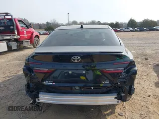 2025 Toyota Camry LE z VIN 4T1DAACK9SU111395, wystawiony jako IAAI lot #41782794 z przebiegiem 249 mil mil oraz . Historia ofert i sprzedaży dostępna na DreamBid. Obrazek 6.