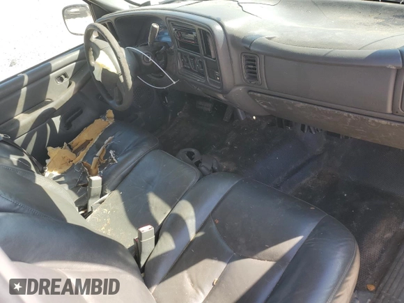 2004 Chevrolet Silverado 1500 Work Truck with VIN 1GCEC14T94Z334469, listed as a Copart auction lot 47420335 with 222,497 mi miles and Salvage Title. Bid and sale history available at carsss.com. Image 8.