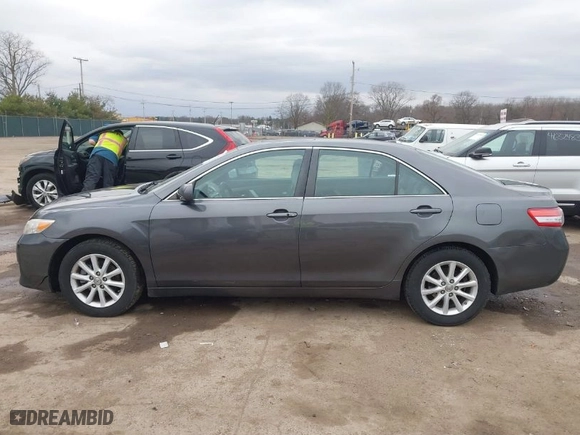 2011 Toyota Camry LE with VIN 4T4BF3EK5BR100174, listed as a IAAI auction lot 41810607 with 224,491 mi miles. Bid and sale history available at carsss.com. Image 14.