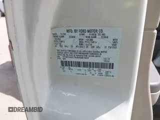 2010 Ford Escape XLS с VIN 1FMCU0C76AKB61657, выставлен на аукционе IAAI как лот 42489207 с пробегом 156 983 миль миль и . История ставок и продаж доступна на DreamBid. Изображение 9.