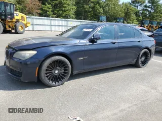 2011 BMW 7 Series 750Li with VIN WBAKB8C55BCY65571, listed as a Copart auction lot 70899514 with 118,325 mi miles and Non Repairable. Bid and sale history available at carsss.com. Image 1.