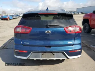2018 Kia Niro LX with VIN KNDCB3LC6J5206975, listed as a Copart auction lot 49488895 with 121,824 mi miles and Clean Title. Bid and sale history available at carsss.com. Image 6.