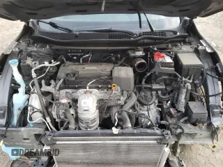 2017 Honda CR-V LX with VIN 2HKRW6H33HH207584, listed as a Copart auction lot 68419992 with 84,453 mi miles. Bid and sale history available at carsss.com. Image 11.