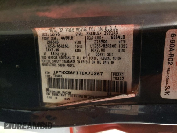1996 Ford F-250 z VIN 1FTHX26F1TEA71267, wystawiony jako Copart lot #48544395 z przebiegiem 201 091 mil mil oraz Szkoda całkowita • Salvage title. Historia ofert i sprzedaży dostępna na DreamBid. Obrazek 12.