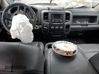 2016 Ram 1500 Tradesman с VIN 1C6RR7FM0GS310669, выставлен на аукционе Copart как лот 84807804 с пробегом 221 152 миль миль и Списание • Salvage title. История ставок и продаж доступна на DreamBid. Изображение 8.