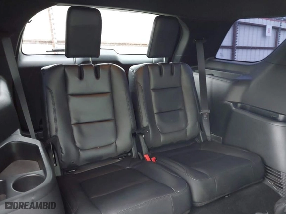 2019 Ford Explorer XLT with VIN 1FM5K7D81KGA22023, listed as a IAAI auction lot 41699119 with 75,247 mi miles. Bid and sale history available at carsss.com. Image 18.