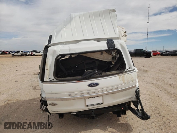 2022 Ford Expedition Max King Ranch with VIN 1FMJK1PT2NEA48688, listed as a Copart auction lot 41722673 with Not Provided miles and Salvage Title. Bid and sale history available at DreamBid. Image 6.