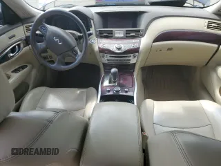 2017 Infiniti Q70 3.7 z VIN JN1BY1PR3HM210529, wystawiony jako Copart lot #68966204 z przebiegiem Nie podano mil oraz Nie do naprawy. Historia ofert i sprzedaży dostępna na DreamBid. Obrazek 8.
