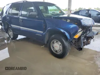 2001 GMC Jimmy SL with VIN 1GKCS13W912211432, listed as a Copart auction lot 73152294 with 190,293 mi miles and Salvage Title. Bid and sale history available at carsss.com. Image 4.