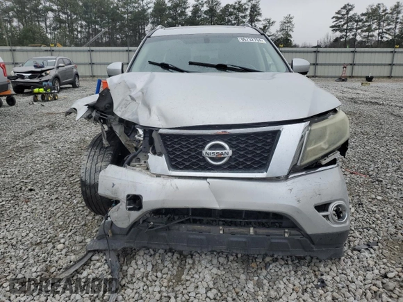 2015 Nissan Pathfinder SV z VIN 5N1AR2MN4FC621207, wystawiony jako Copart lot #86732704 z przebiegiem 207 322 mil mil oraz Szkoda całkowita • Salvage title. Historia ofert i sprzedaży dostępna na DreamBid. Obrazek 5.