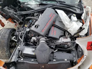 2007 Chevrolet Corvette z VIN 1G1YY36U575132586, wystawiony jako Copart lot #46569455 z przebiegiem Nie podano mil oraz Szkoda całkowita • Salvage title. Historia ofert i sprzedaży dostępna na DreamBid. Obrazek 12.