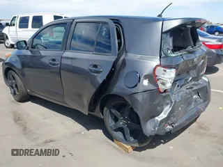 2008 Scion xD with VIN JTKKU10498J025371, listed as a IAAI auction lot 42018309 with 90,192 mi miles. Bid and sale history available at carsss.com. Image 3.