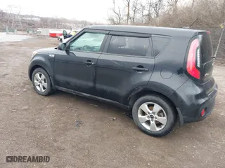 2017 Kia Soul with VIN KNDJN2A25H7466978, listed as a IAAI auction lot 41689803 with 92,848 mi miles. Bid and sale history available at carsss.com. Image 3.
