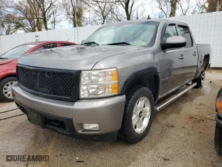 2007 Chevrolet Silverado 1500 LTZ with VIN 2GCEK13M471530197, listed as a Copart auction lot 72961043 with 210,164 mi miles and Salvage Title. Bid and sale history available at carsss.com. Image 1.