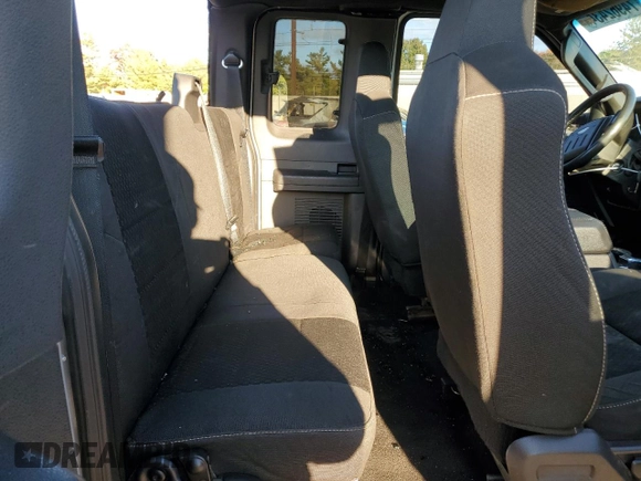 2008 Ford F-350 XL with VIN 1FTWX31548EA44972, listed as a Copart auction lot 74962434 with 160,960 mi miles and Clean Title. Bid and sale history available at DreamBid. Image 10.