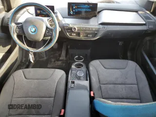 2017 BMW i3 z VIN WBY1Z8C3XHV895363, wystawiony jako Copart lot #50173025 z przebiegiem 63 627 mil mil oraz Szkoda całkowita • Salvage title. Historia ofert i sprzedaży dostępna na DreamBid. Obrazek 8.