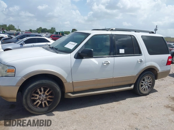 2014 Ford Expedition XLT z VIN 1FMJU1H56EEF25651, wystawiony jako IAAI lot #42542059 z przebiegiem 278 016 mil mil oraz . Historia ofert i sprzedaży dostępna na DreamBid. Obrazek 14.