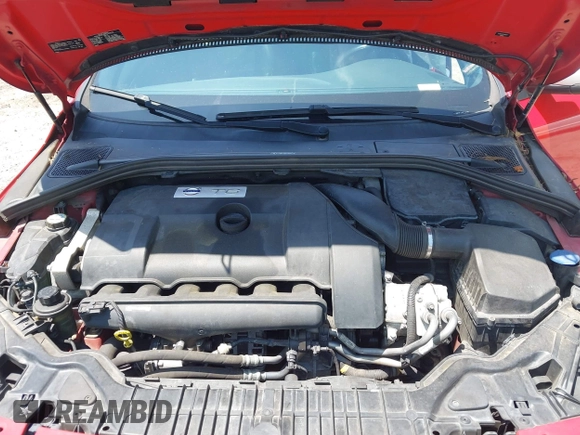 2015 Volvo V60 with VIN YV1902SP7F1221377, listed as a IAAI auction lot 42347523 with 156,787 mi miles and . Bid and sale history available at DreamBid. Image 10.