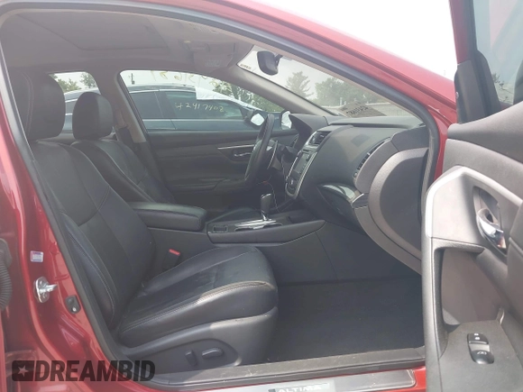 2016 Nissan Altima SL z VIN 1N4BL3AP3GC142130, wystawiony jako IAAI lot #42431687 z przebiegiem 120 986 mil mil oraz . Historia ofert i sprzedaży dostępna na DreamBid. Obrazek 5.