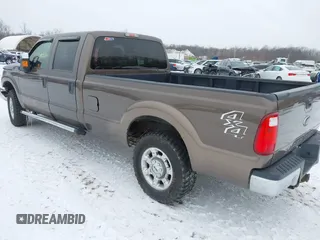 2015 Ford F-250 Lariat with VIN 1FT7W2B6XFEA43802, listed as a IAAI auction lot 41076297 with 202,520 mi miles and . Bid and sale history available at DreamBid. Image 3.