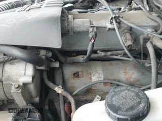 1992 Ford Explorer XL z VIN 1FMDU32X7NUB14526, wystawiony jako IAAI lot #43554516 z przebiegiem 82 471 mil mil oraz . Historia ofert i sprzedaży dostępna na DreamBid. Obrazek 12.