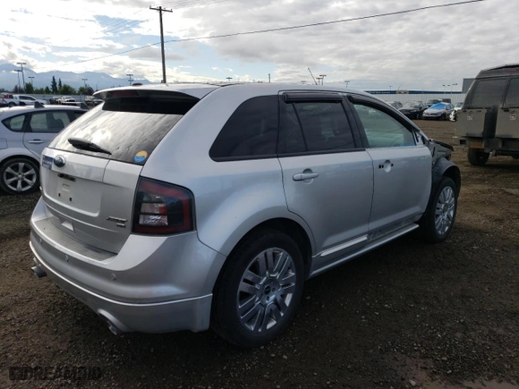 2010 Ford Edge Sport with VIN 2FMDK4AC5ABA28609, listed as a Copart auction lot 68752084 with 211,025 mi miles and Salvage Title. Bid and sale history available at carsss.com. Image 3.