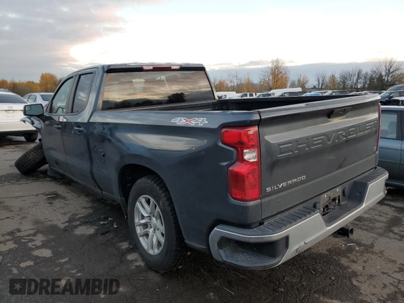 2021 Chevrolet Silverado 1500 LT with VIN 1GCRYDED4MZ249972, listed as a Copart auction lot 46192555 with 66,274 mi miles and Salvage Title. Bid and sale history available at DreamBid. Image 2.