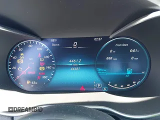 2021 Mercedes-Benz C 300 z VIN W1KWF8DB6MR614108, wystawiony jako IAAI lot #42227025 z przebiegiem 44 481 mil mil oraz . Historia ofert i sprzedaży dostępna na DreamBid. Obrazek 7.