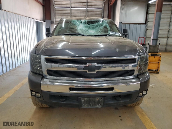 2011 Chevrolet Silverado 1500 LS with VIN 3GCPKREAXBG299493, listed as a Copart auction lot 48666955 with 190,994 mi miles and Salvage Title. Bid and sale history available at carsss.com. Image 5.