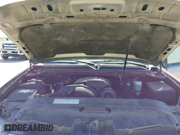 2008 Chevrolet Tahoe 3LT with VIN 1GNFC13018R154833, listed as a IAAI auction lot 42232738 with 243,993 mi miles and . Bid and sale history available at DreamBid. Image 10.