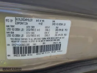 2002 Dodge Caravan Sport with VIN 1B4GP443X2B651906, listed as a IAAI auction lot 42014489 with 186,041 mi miles. Bid and sale history available at carsss.com. Image 9.