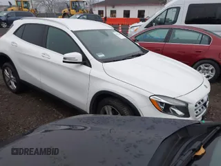2019 Mercedes-Benz GLA 250 z VIN WDCTG4GB6KU014367, wystawiony jako IAAI lot #40903658 z przebiegiem 23 875 mil mil oraz . Historia ofert i sprzedaży dostępna na DreamBid. Obrazek 1.