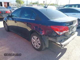 2015 Chevrolet Cruze LT with VIN 1G1PC5SB8F7197848, listed as a IAAI auction lot 42084129 with 120,300 mi miles and . Bid and sale history available at DreamBid. Image 3.