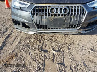 2018 Audi A4 allroad Premium Plus with VIN WA18NAF49JA232526, listed as a IAAI auction lot 41737332 with 98,441 mi miles. Bid and sale history available at carsss.com. Image 6.