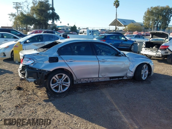 2015 BMW 3 Series 335i z VIN WBA3A9G51FNT09260, wystawiony jako IAAI lot #41603526 z przebiegiem 106 020 mil mil oraz . Historia ofert i sprzedaży dostępna na DreamBid. Obrazek 14.