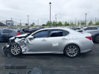 2014 Lexus GS 350 z VIN JTHBE1BL3E5032151, wystawiony jako IAAI lot #42164179 z przebiegiem Nie podano mil oraz . Historia ofert i sprzedaży dostępna na DreamBid. Obrazek 13.