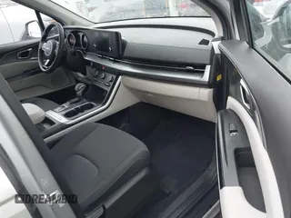 2022 Kia Carnival LXS with VIN KNDNB4H36N6131654, listed as a IAAI auction lot 41759397 with 52,183 mi miles. Bid and sale history available at carsss.com. Image 5.