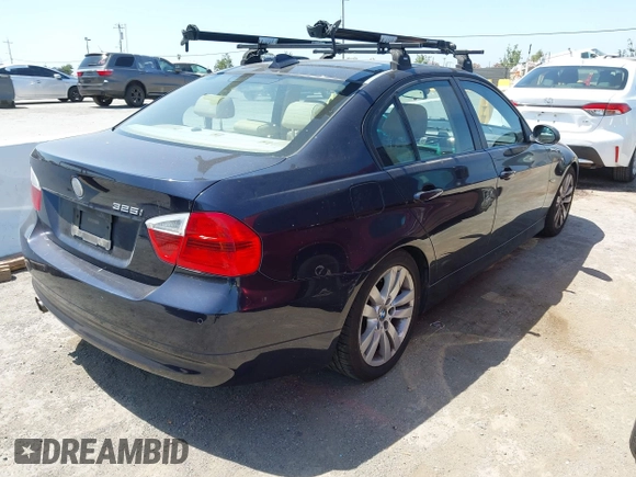 2006 BMW 3 Series 325i z VIN WBAVB17516NK41341, wystawiony jako IAAI lot #42412466 z przebiegiem 237 804 mil mil oraz . Historia ofert i sprzedaży dostępna na DreamBid. Obrazek 4.
