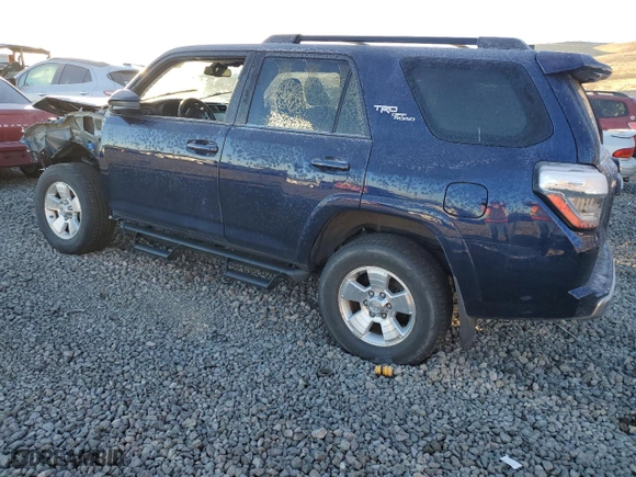 2022 Toyota 4Runner TRD Off Road with VIN JTEPU5JR7N6030917, listed as a Copart auction lot 41658425 with 35,616 mi miles and Salvage Title. Bid and sale history available at carsss.com. Image 2.
