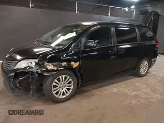 2012 Toyota Sienna XLE AAS with VIN 5TDYK3DCXCS208178, listed as a IAAI auction lot 41788262 with 329,823 mi miles and . Bid and sale history available at carsss.com. Image 2.