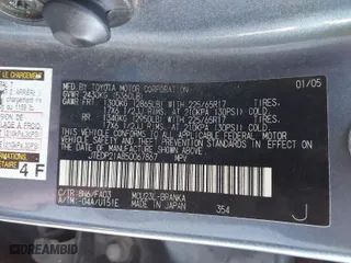 2005 Toyota Highlander with VIN JTEDP21A850067867, listed as a IAAI auction lot 41440593 with 285,688 mi miles. Bid and sale history available at carsss.com. Image 9.