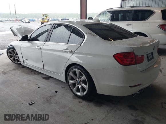 2015 BMW 3 Series 328i xDrive with VIN WBA3B3G55FNR86497, listed as a IAAI auction lot 42350645 with 56,688 mi miles and . Bid and sale history available at DreamBid. Image 3.