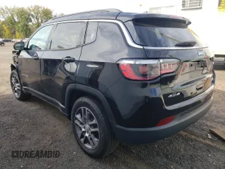 2020 Jeep Compass Latitude with VIN 3C4NJDBB2LT251702, listed as a Copart auction lot 72506304 with 94,675 mi miles and Clean Title. Bid and sale history available at DreamBid. Image 2.