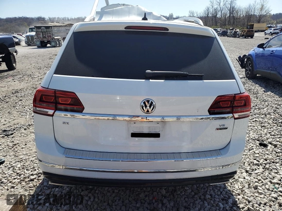 2018 Volkswagen Atlas SE with VIN 1V2PR2CA2JC531879, listed as a Copart auction lot 48014515 with 333,333 mi miles and Clean title. Bid and sale history available at DreamBid. Image 6.