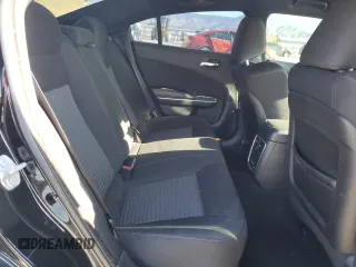 2019 Dodge Charger R/T z VIN 2C3CDXCT7KH508274, wystawiony jako Copart lot #52411225 z przebiegiem 50 795 mil mil oraz Szkoda całkowita • Salvage title. Historia ofert i sprzedaży dostępna na DreamBid. Obrazek 10.