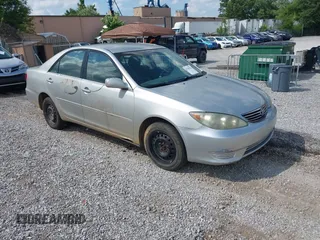 2005 Toyota Camry STD с VIN 4T1BE32K35U943988, выставлен на аукционе IAAI как лот 42743784 с пробегом 257 942 миль миль и . История ставок и продаж доступна на DreamBid. Изображение 1.
