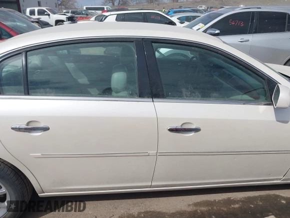 2007 Buick Lucerne V6 CXL with VIN 1G4HD57287U228614, listed as a IAAI auction lot 41843518 with 183,249 mi miles. Bid and sale history available at carsss.com. Image 13.