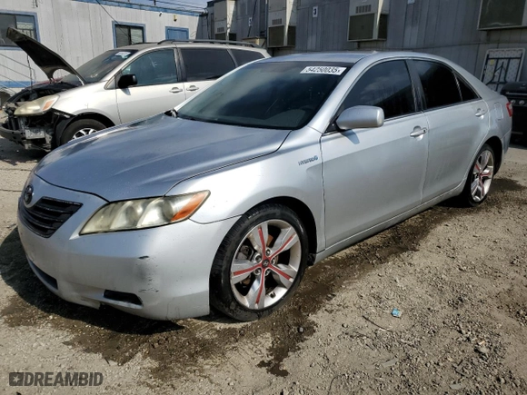 2007 Toyota Camry Hybrid with VIN JTNBB46K073036990, listed as a Copart auction lot 54250035 with 198,952 mi miles and Clean Title. Bid and sale history available at carsss.com. Image 1.