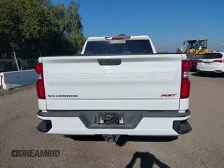 2021 Chevrolet Silverado 1500 RST with VIN 1GCRYEED5MZ225587, listed as a IAAI auction lot 41347939 with 40,779 mi miles and . Bid and sale history available at DreamBid. Image 17.