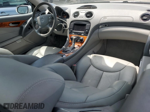 2005 Mercedes-Benz SL 500 with VIN WDBSK75F05F094991, listed as a Copart auction lot 61678705 with 128,123 mi miles and Clean title. Bid and sale history available at DreamBid. Image 8.